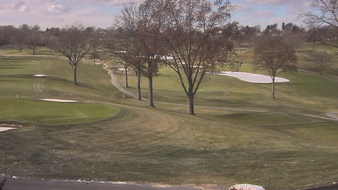 Thumbnail for current weather camera view from St Clair Country Club in Upper St. Clair, Pennsylvania