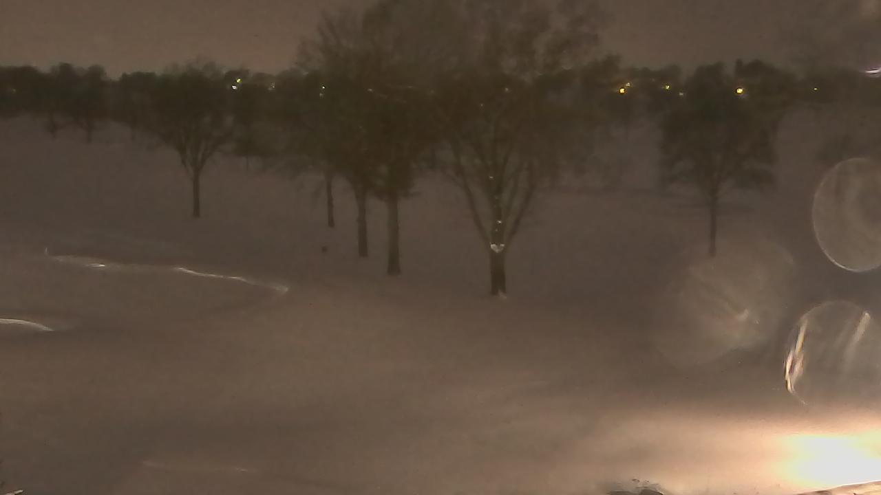 Thumbnail for current weather camera view from St Clair Country Club in Upper St. Clair, Pennsylvania