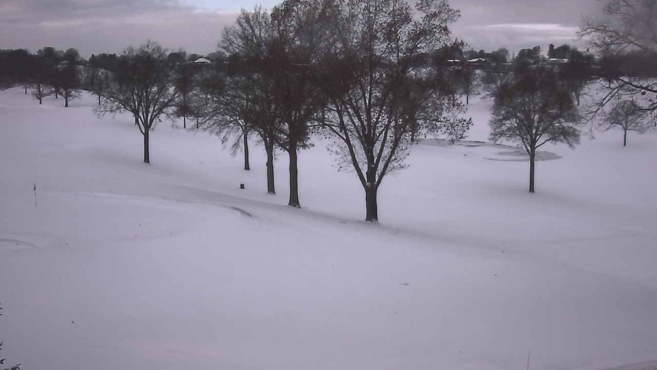 Thumbnail for current weather camera view from St Clair Country Club in Upper St. Clair, Pennsylvania