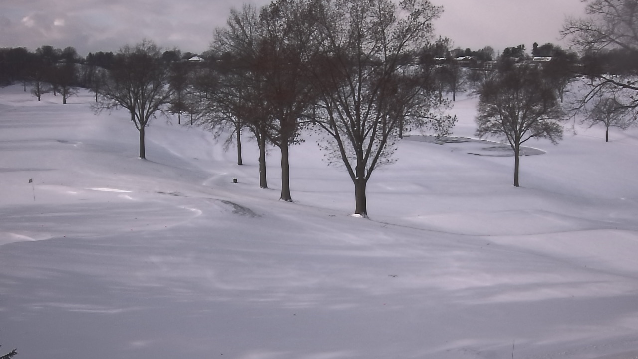 Thumbnail for current weather camera view from St Clair Country Club in Upper St. Clair, Pennsylvania