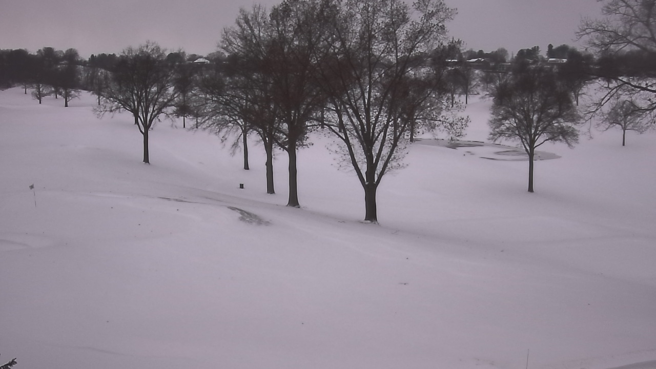 Thumbnail for current weather camera view from St Clair Country Club in Upper St. Clair, Pennsylvania