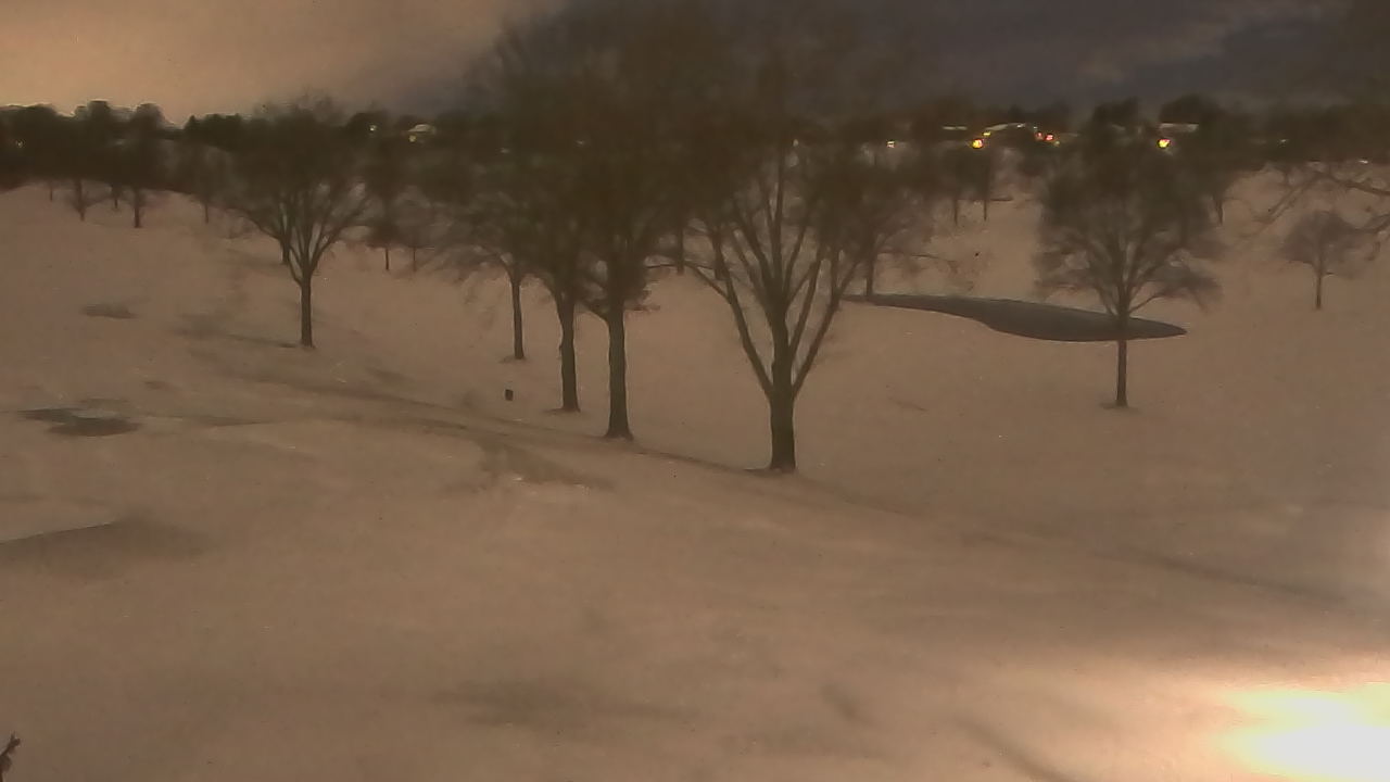 Thumbnail for current weather camera view from St Clair Country Club in Upper St. Clair, Pennsylvania