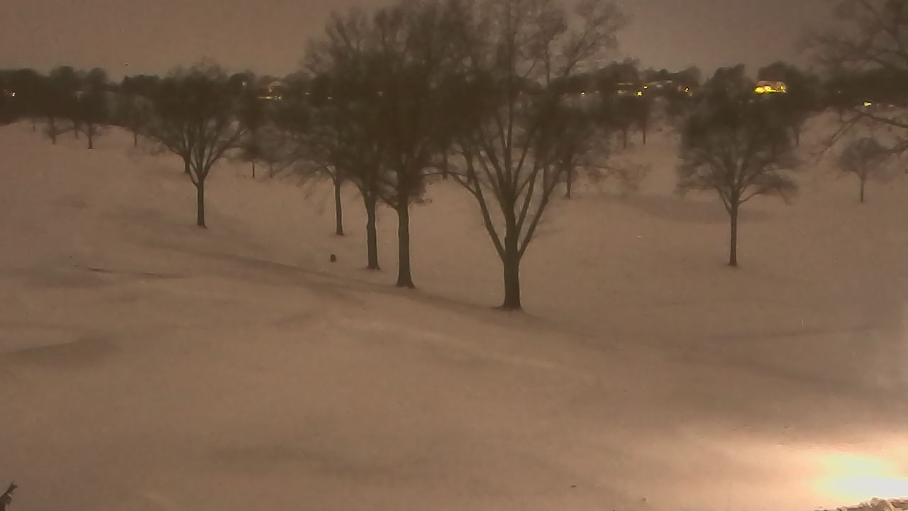 Thumbnail for current weather camera view from St Clair Country Club in Upper St. Clair, Pennsylvania