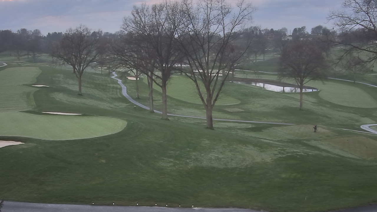Thumbnail for current weather camera view from St Clair Country Club in Upper St. Clair, Pennsylvania