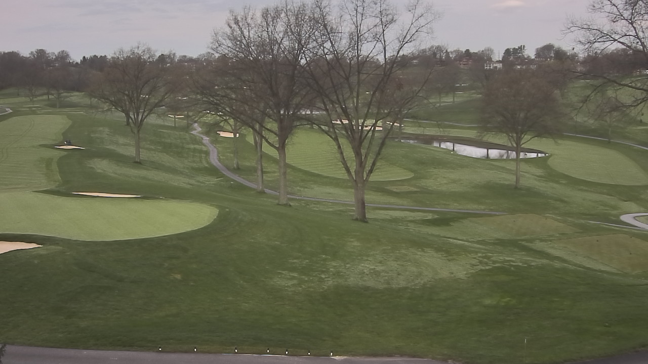 Thumbnail for current weather camera view from St Clair Country Club in Upper St. Clair, Pennsylvania
