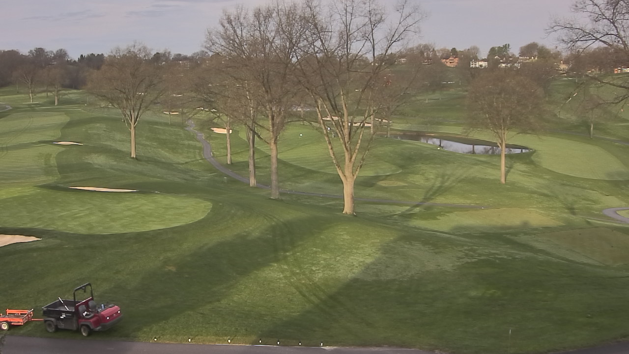 Thumbnail for current weather camera view from St Clair Country Club in Upper St. Clair, Pennsylvania