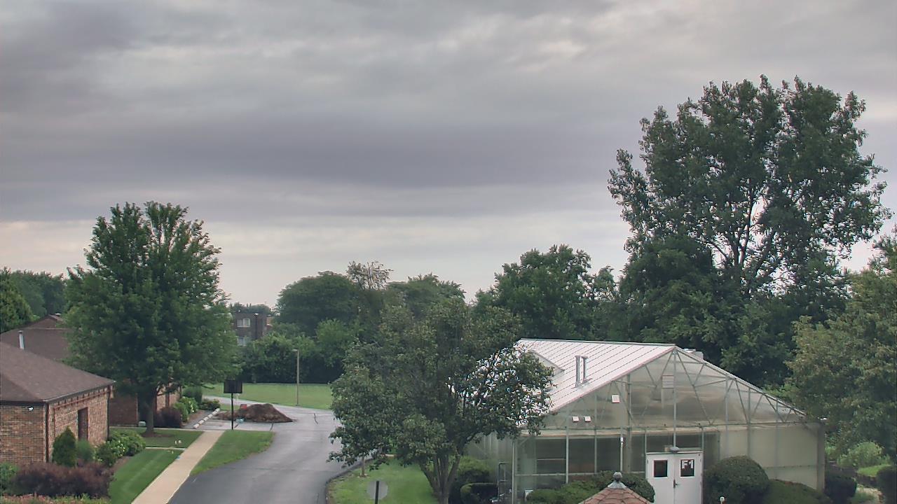 Thumbnail for current weather camera view from Elim Christian Services in Crestwood, Illinois