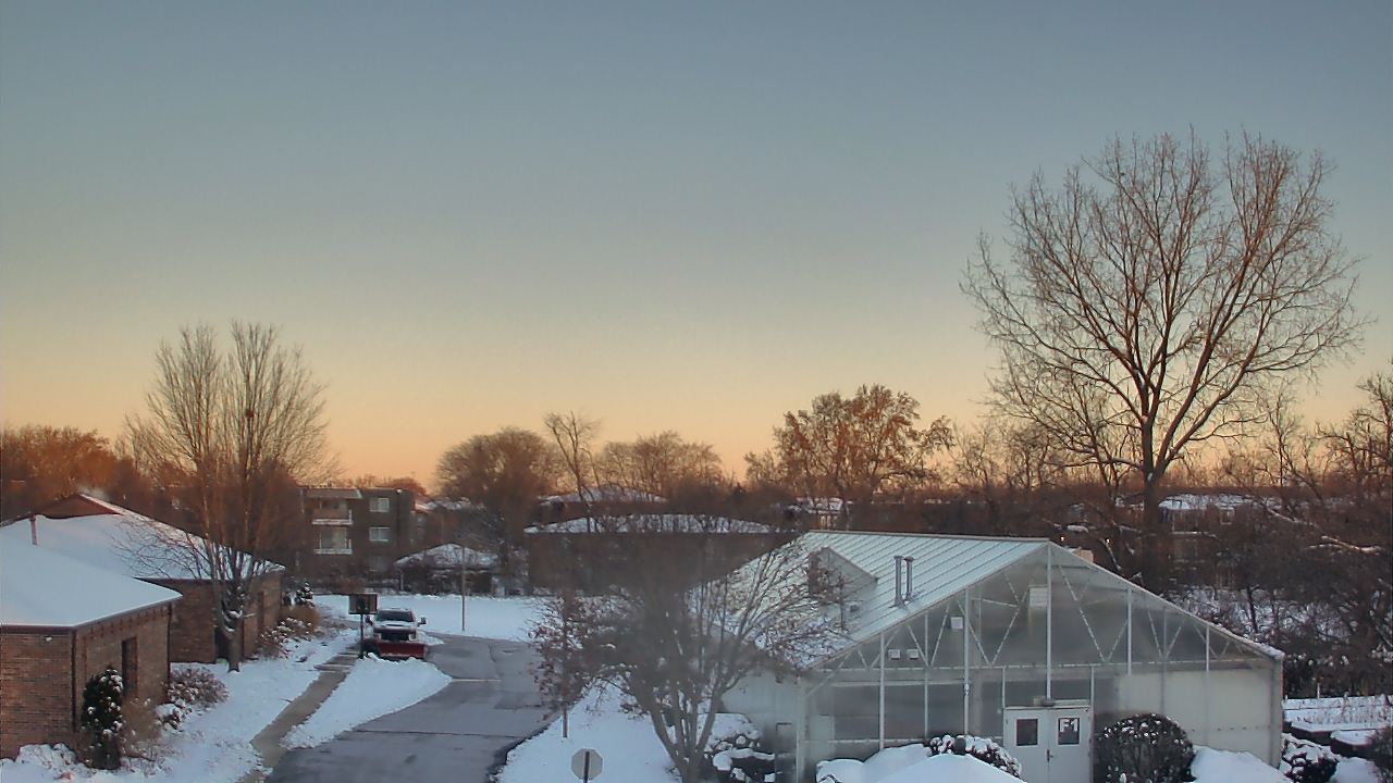 Thumbnail for current weather camera view from Elim Christian Services in Crestwood, Illinois