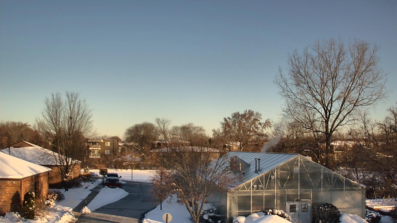 Thumbnail for current weather camera view from Elim Christian Services in Crestwood, Illinois