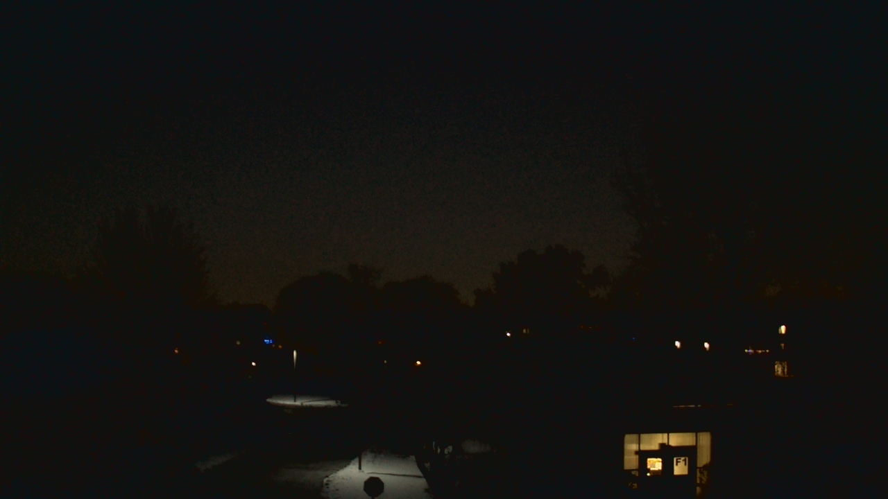 Thumbnail for current weather camera view from Elim Christian Services in Crestwood, Illinois