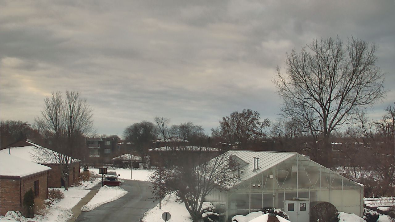 Thumbnail for current weather camera view from Elim Christian Services in Crestwood, Illinois