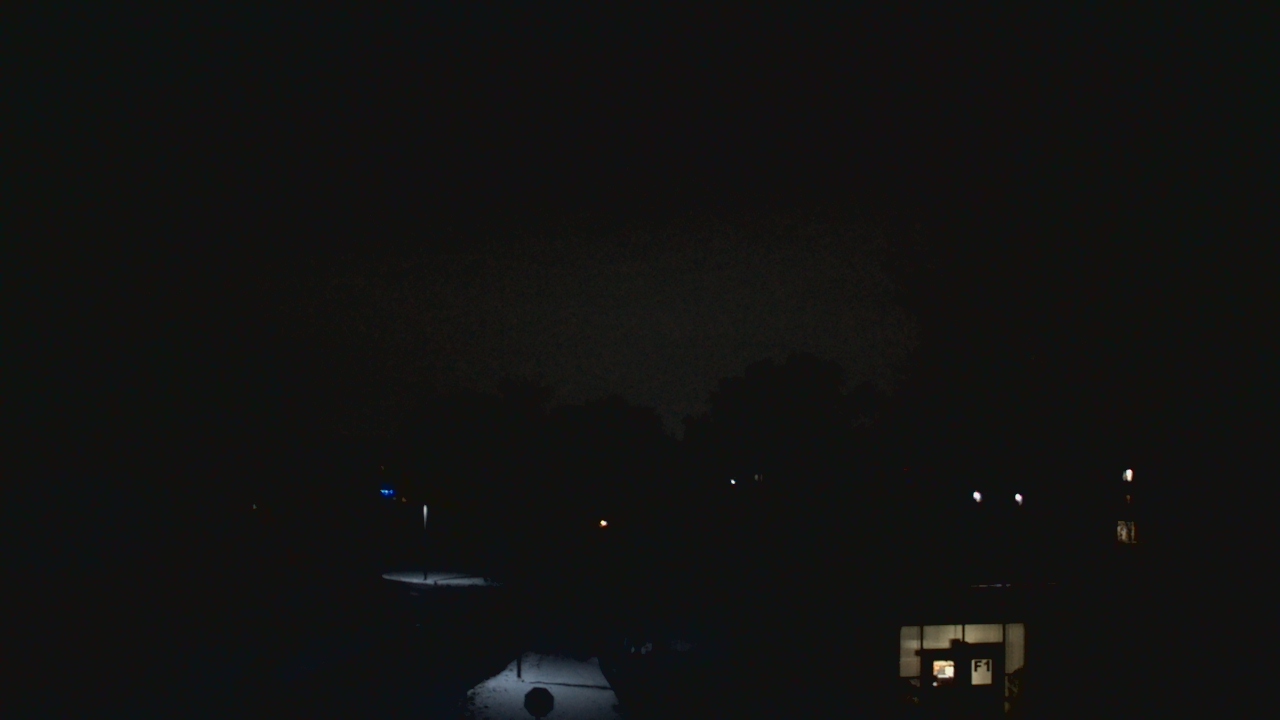 Thumbnail for current weather camera view from Elim Christian Services in Crestwood, Illinois