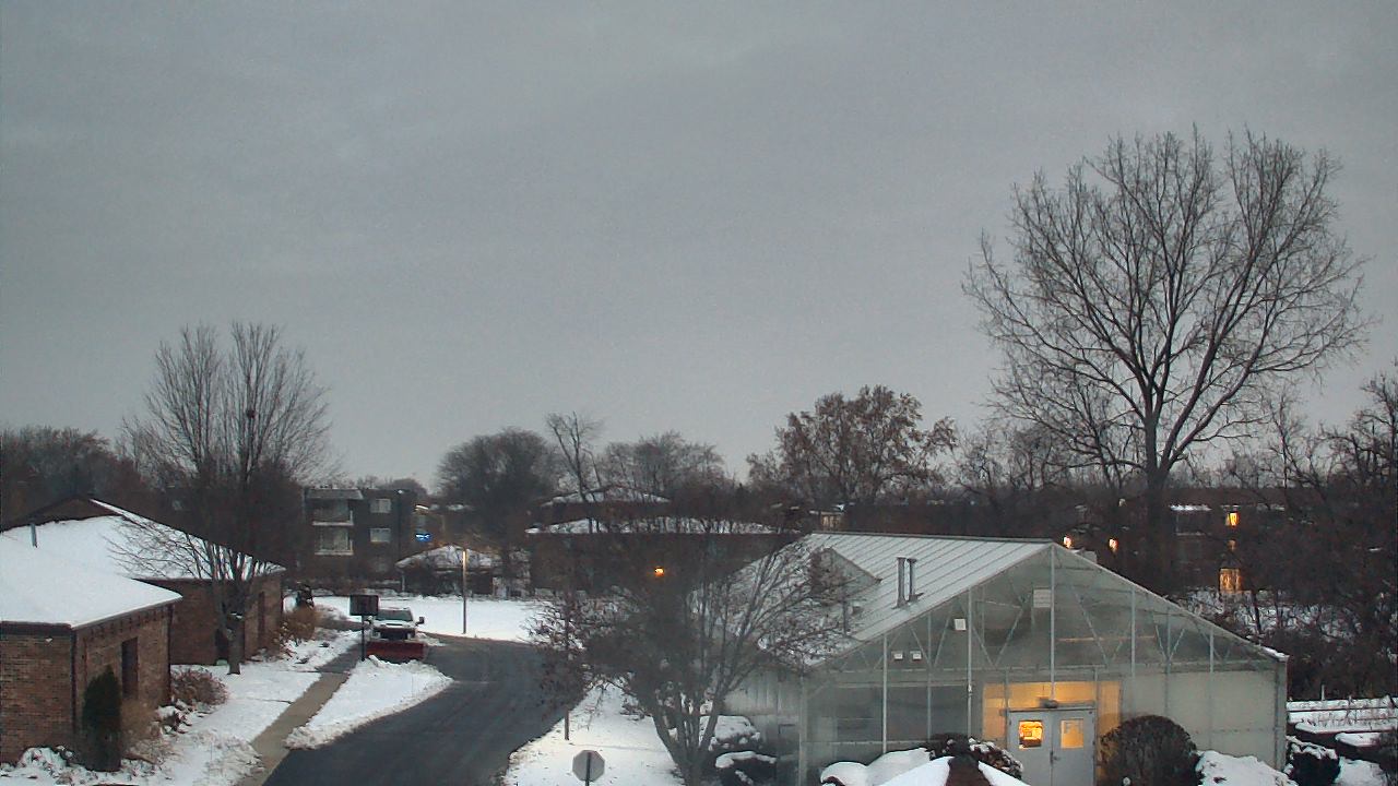 Thumbnail for current weather camera view from Elim Christian Services in Crestwood, Illinois