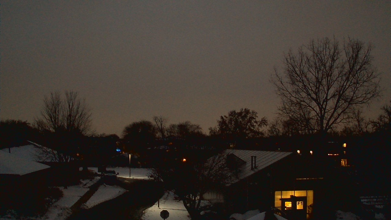 Thumbnail for current weather camera view from Elim Christian Services in Crestwood, Illinois