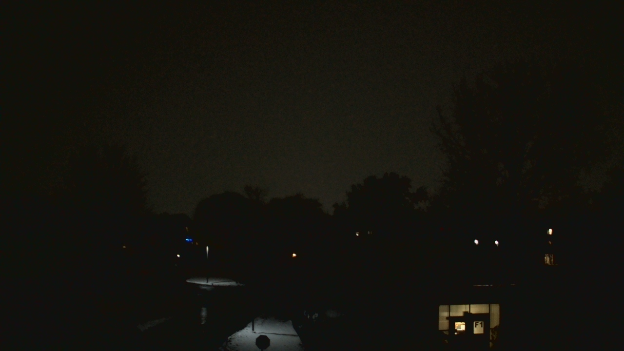 Thumbnail for current weather camera view from Elim Christian Services in Crestwood, Illinois