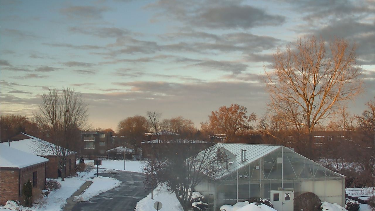 Thumbnail for current weather camera view from Elim Christian Services in Crestwood, Illinois