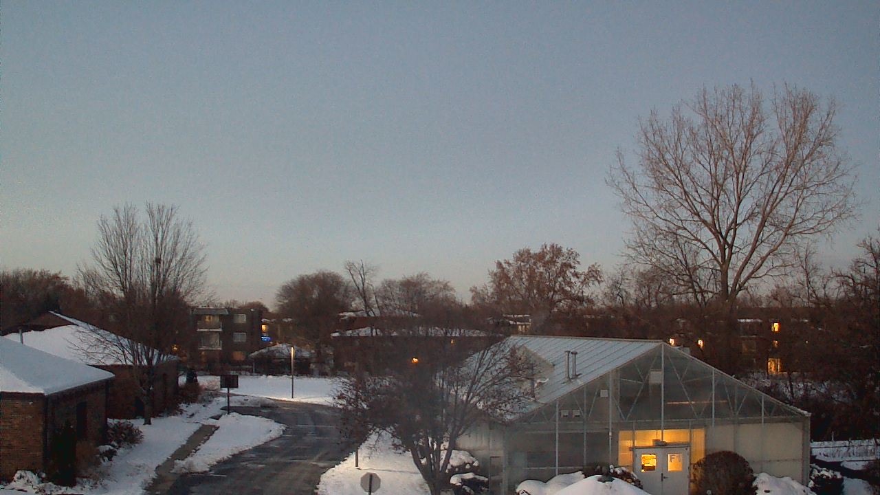 Thumbnail for current weather camera view from Elim Christian Services in Crestwood, Illinois