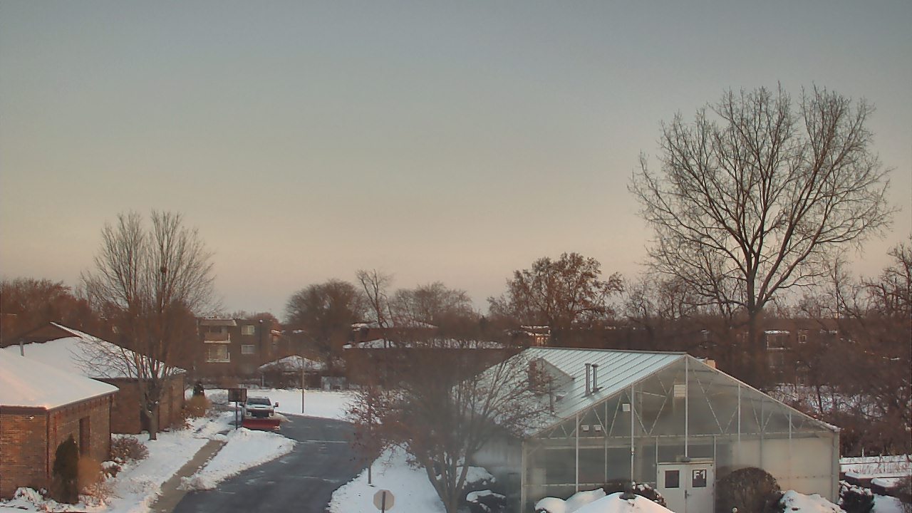 Thumbnail for current weather camera view from Elim Christian Services in Crestwood, Illinois