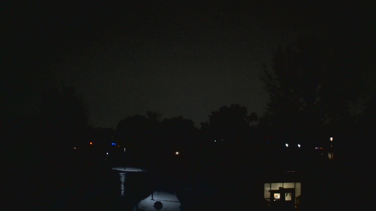 Thumbnail for current weather camera view from Elim Christian Services in Crestwood, Illinois