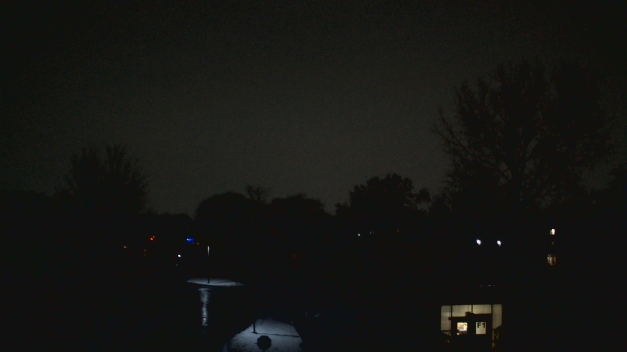 Thumbnail for current weather camera view from Elim Christian Services in Crestwood, Illinois