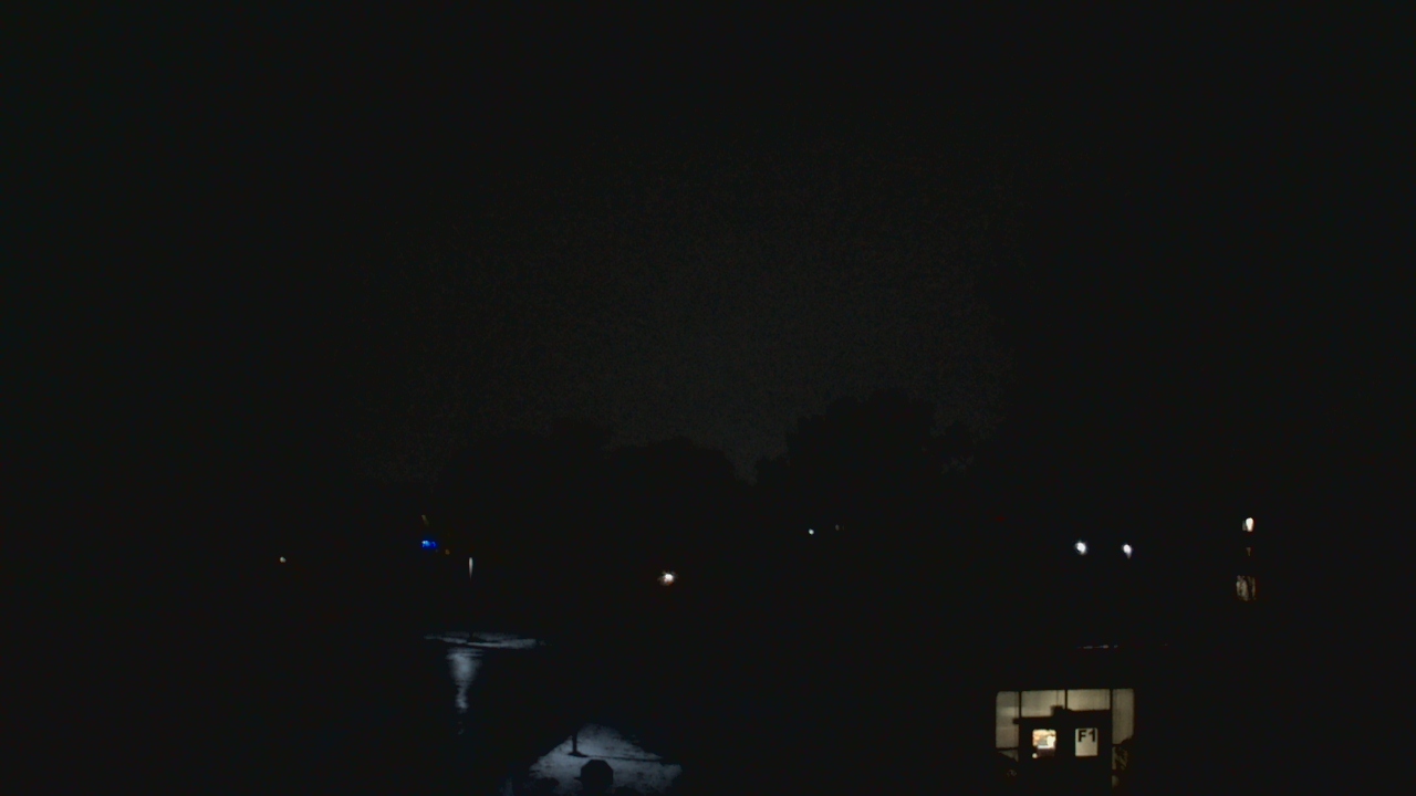 Thumbnail for current weather camera view from Elim Christian Services in Crestwood, Illinois