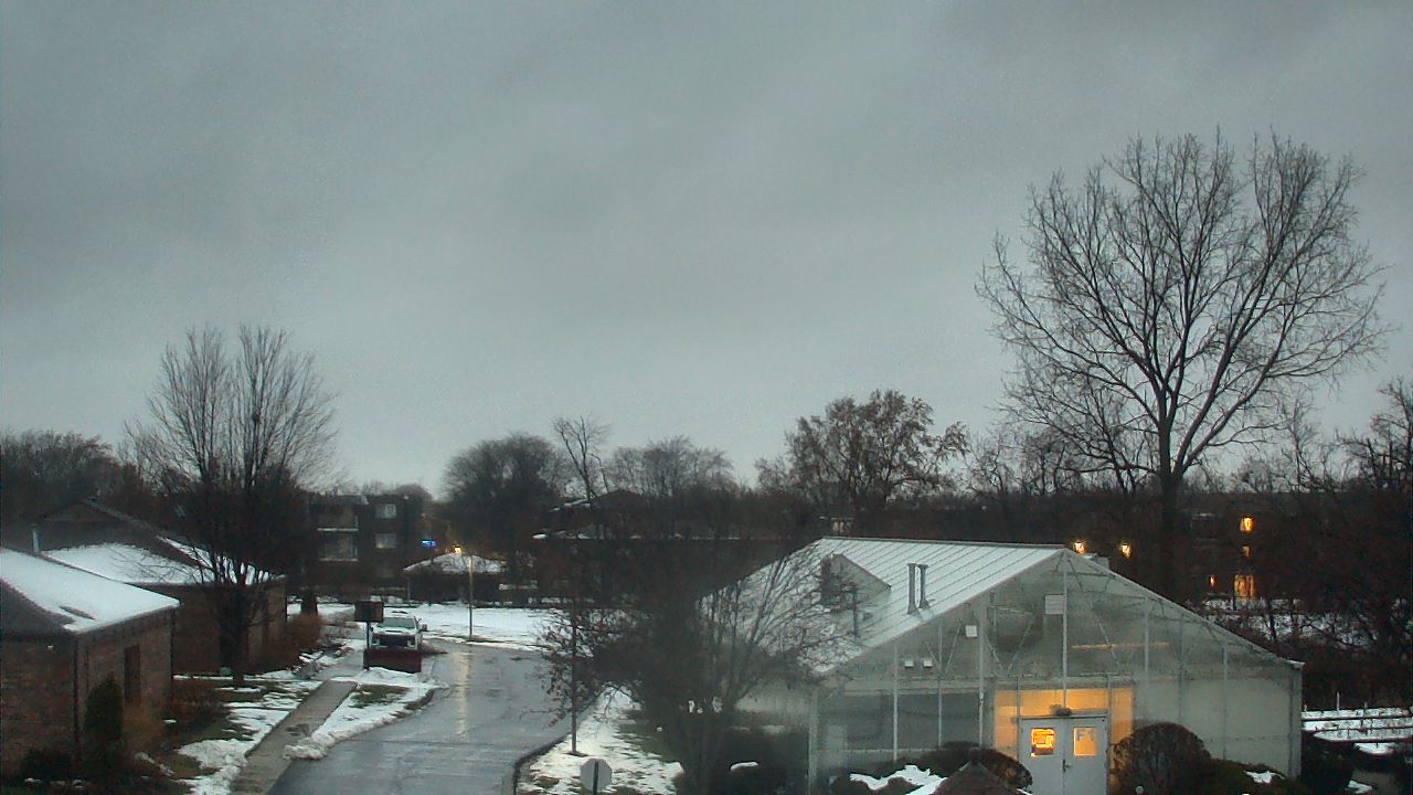 Thumbnail for current weather camera view from Elim Christian Services in Crestwood, Illinois