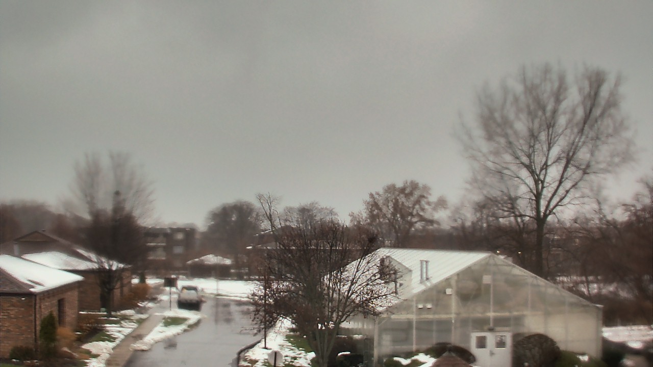 Thumbnail for current weather camera view from Elim Christian Services in Crestwood, Illinois