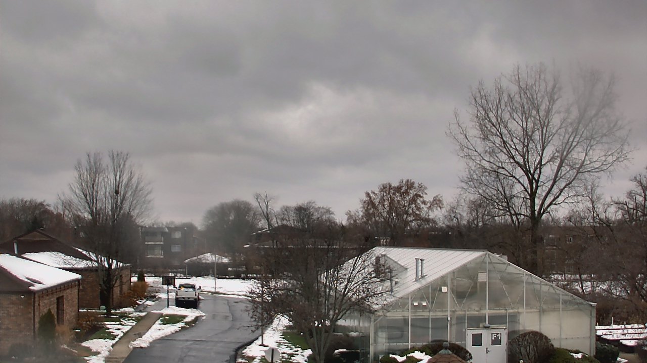 Thumbnail for current weather camera view from Elim Christian Services in Crestwood, Illinois