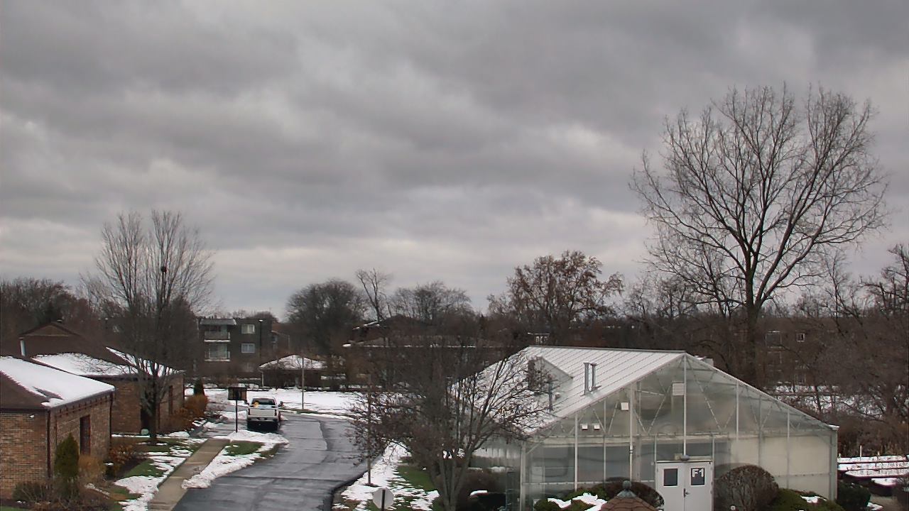 Thumbnail for current weather camera view from Elim Christian Services in Crestwood, Illinois