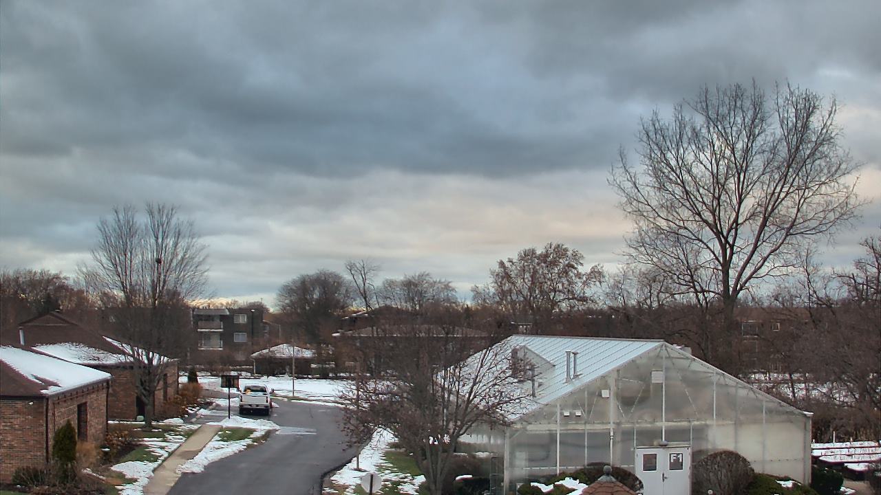 Thumbnail for current weather camera view from Elim Christian Services in Crestwood, Illinois