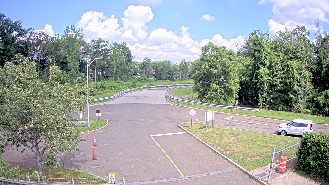Thumbnail for current weather camera view from Rockland County Sewer District in Sparkill, New York