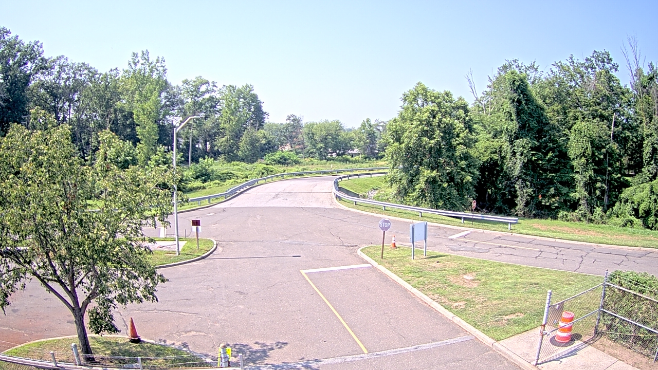 Thumbnail for current weather camera view from Rockland County Sewer District in Sparkill, New York