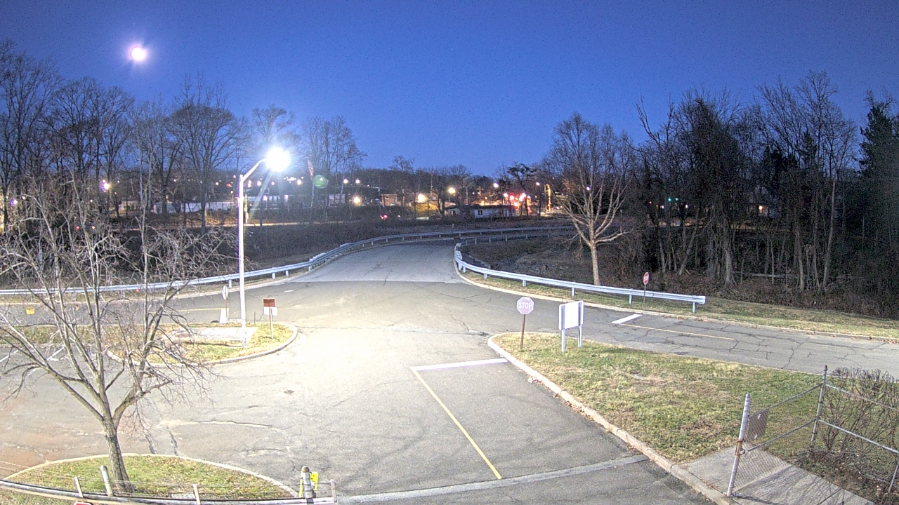 Thumbnail for current weather camera view from Rockland County Sewer District in Sparkill, New York