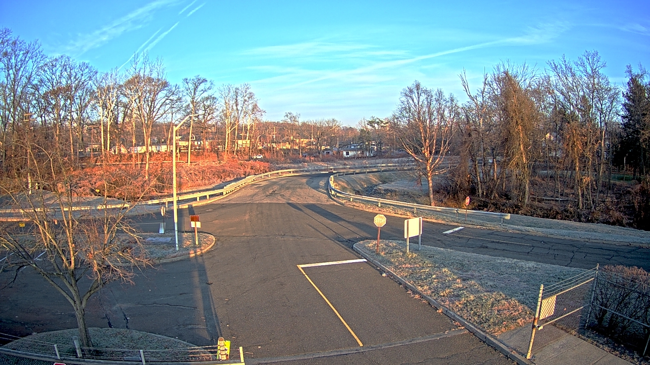 Thumbnail for current weather camera view from Rockland County Sewer District in Sparkill, New York