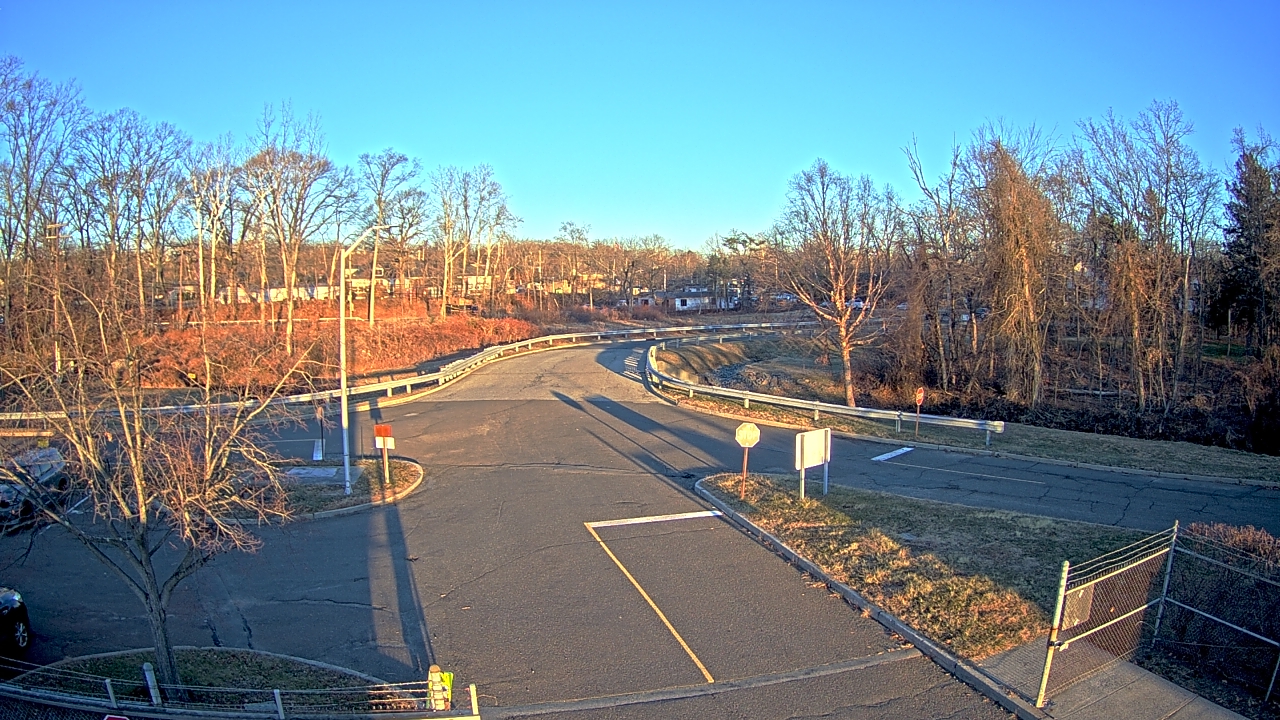 Thumbnail for current weather camera view from Rockland County Sewer District in Sparkill, New York