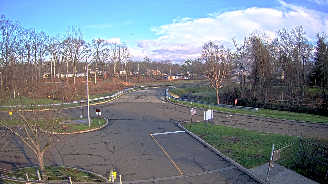 Thumbnail for current weather camera view from Rockland County Sewer District in Sparkill, New York