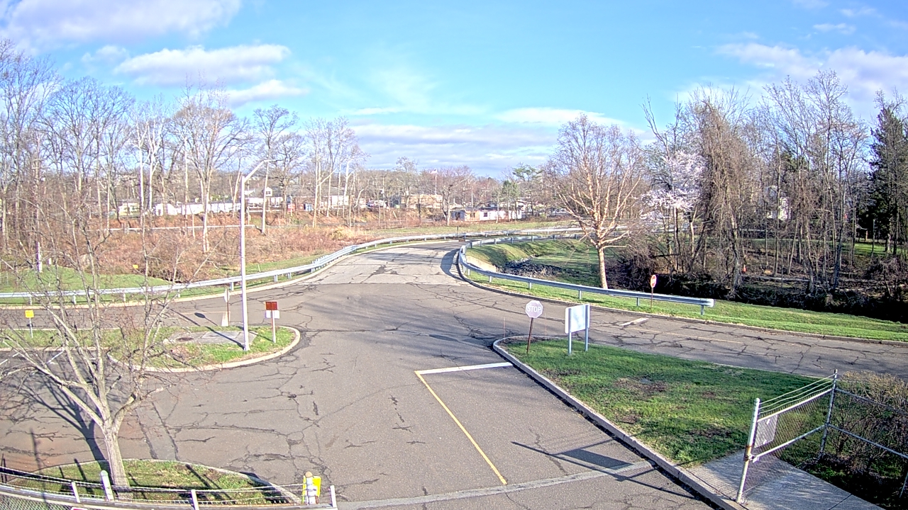 Thumbnail for current weather camera view from Rockland County Sewer District in Sparkill, New York