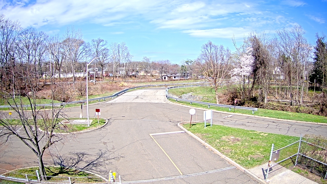 Thumbnail for current weather camera view from Rockland County Sewer District in Sparkill, New York