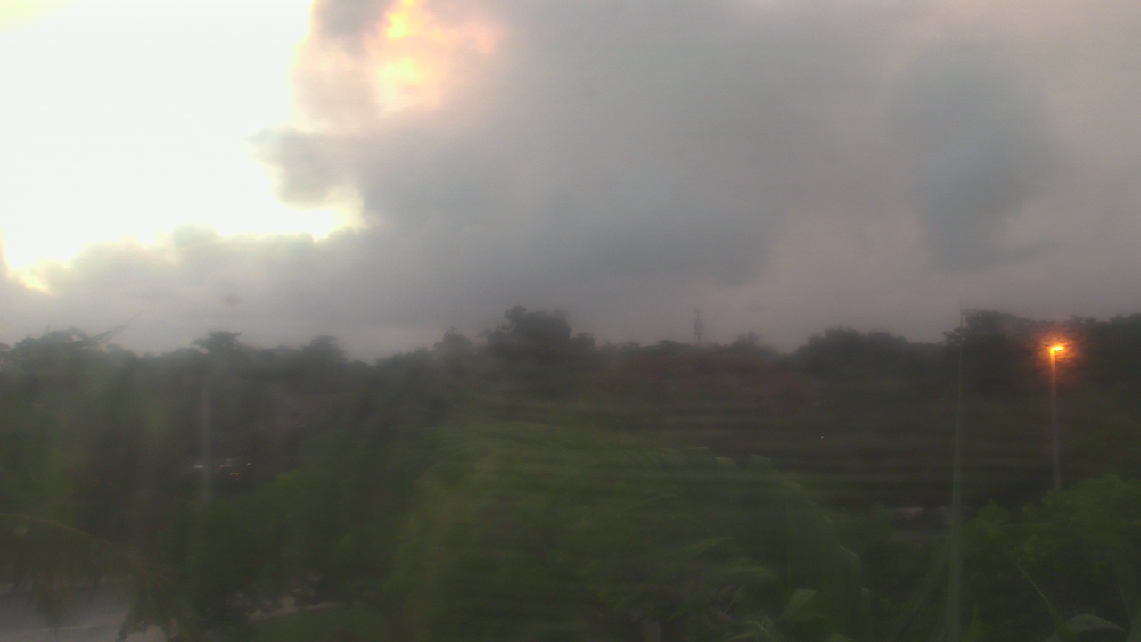 Thumbnail for current weather camera view from Liberty ES in Coconut Creek, Florida