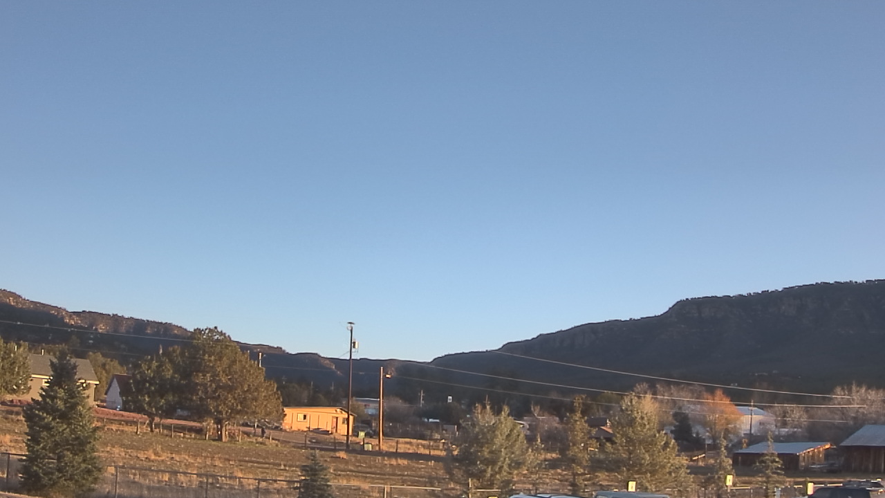 Thumbnail for current weather camera view from Pine Strawberry Elementary School 12 in Pine, Arizona