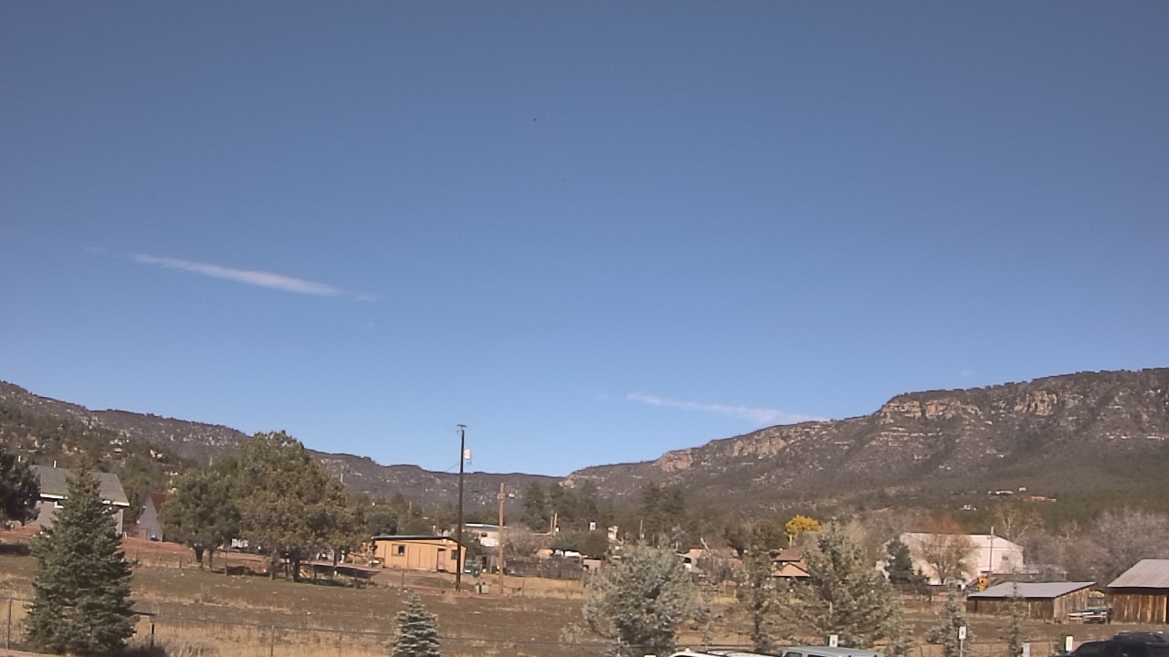 Thumbnail for current weather camera view from Pine Strawberry Elementary School 12 in Pine, Arizona