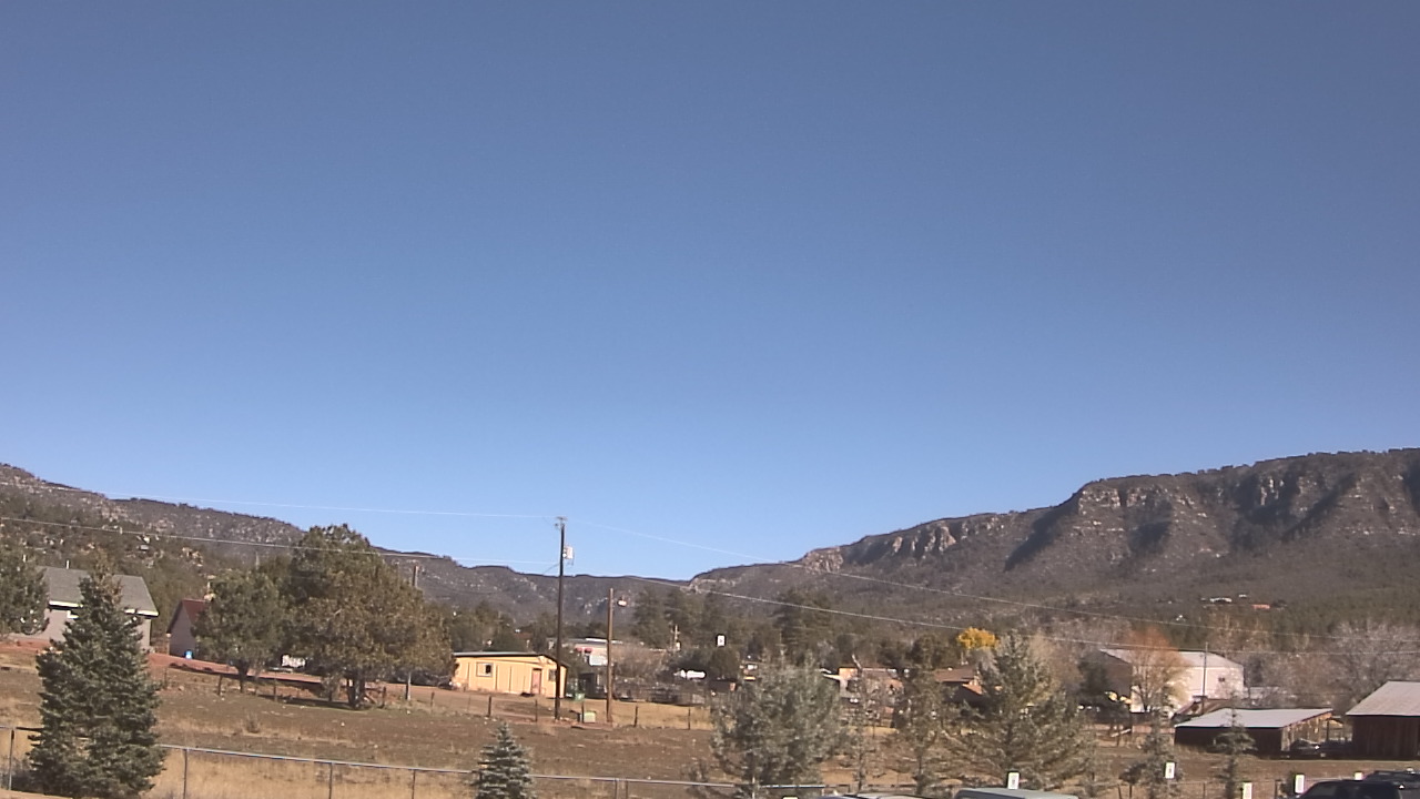 Thumbnail for current weather camera view from Pine Strawberry Elementary School 12 in Pine, Arizona