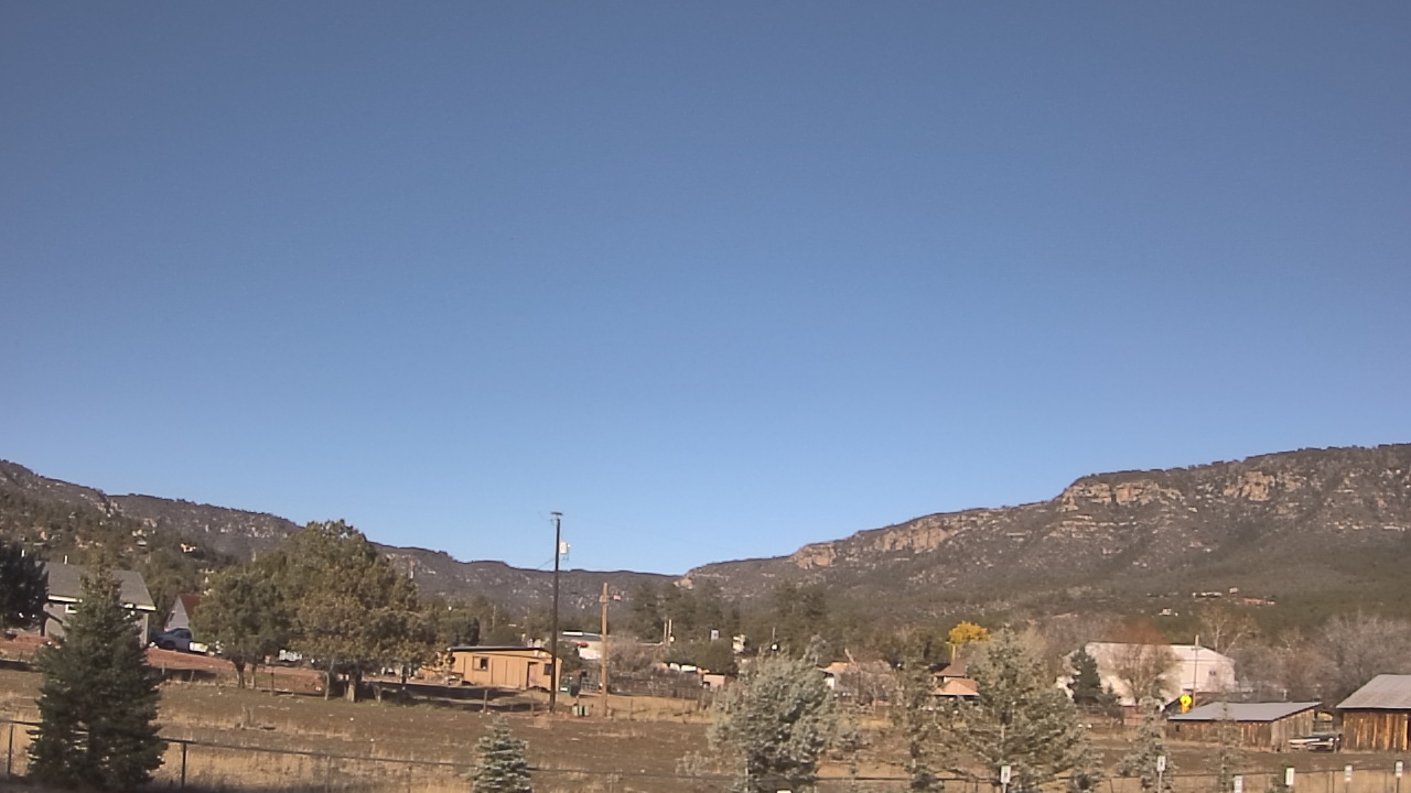 Thumbnail for current weather camera view from Pine Strawberry Elementary School 12 in Pine, Arizona