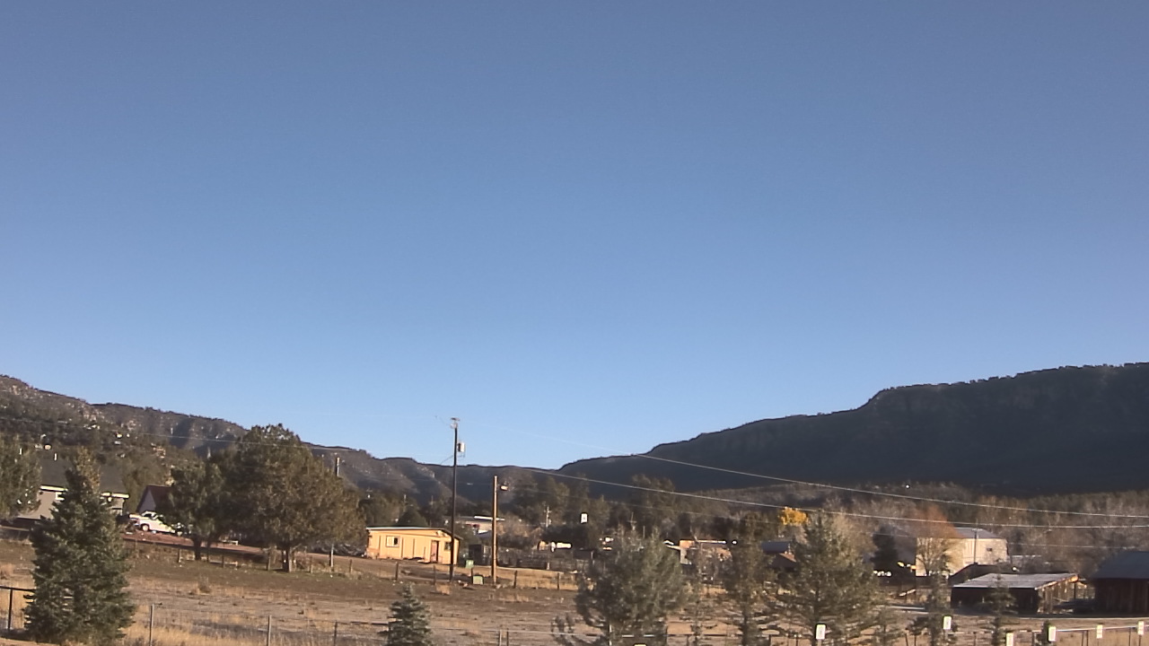 Thumbnail for current weather camera view from Pine Strawberry Elementary School 12 in Pine, Arizona