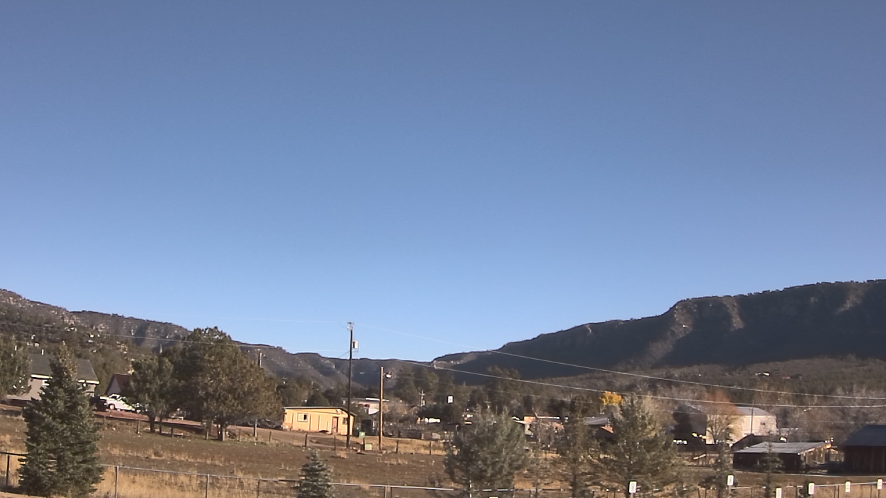 Thumbnail for current weather camera view from Pine Strawberry Elementary School 12 in Pine, Arizona