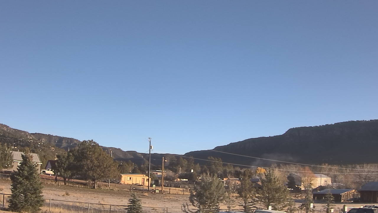 Thumbnail for current weather camera view from Pine Strawberry Elementary School 12 in Pine, Arizona