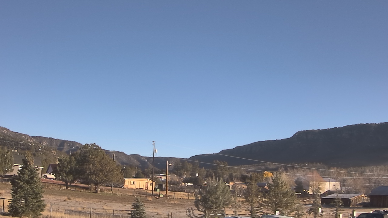 Thumbnail for current weather camera view from Pine Strawberry Elementary School 12 in Pine, Arizona