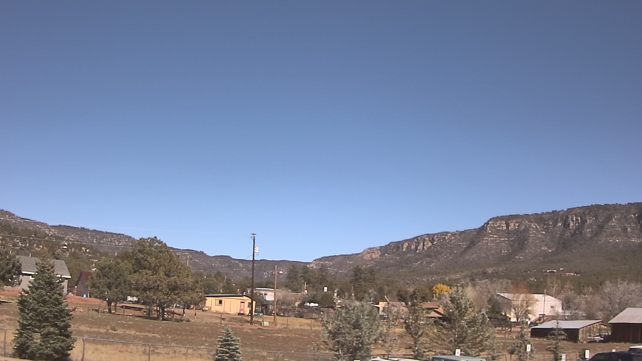 Thumbnail for current weather camera view from Pine Strawberry Elementary School 12 in Pine, Arizona