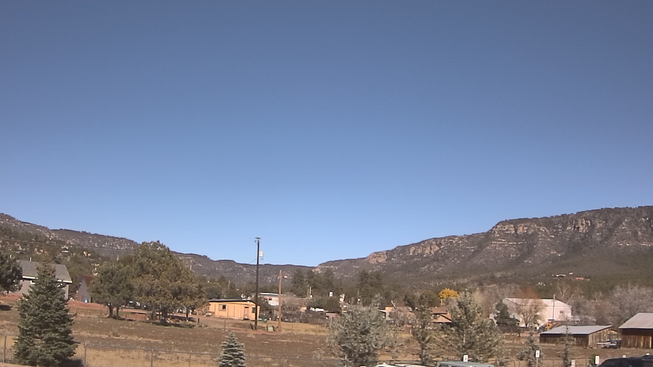 Thumbnail for current weather camera view from Pine Strawberry Elementary School 12 in Pine, Arizona