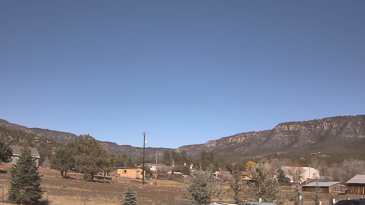 Thumbnail for current weather camera view from Pine Strawberry Elementary School 12 in Pine, Arizona